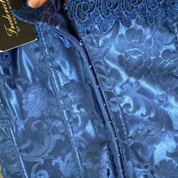 Frederick's Of Hollywood Royal Blue Sweetheart Dream Corset 38/L NWT - Picture 5 of 7